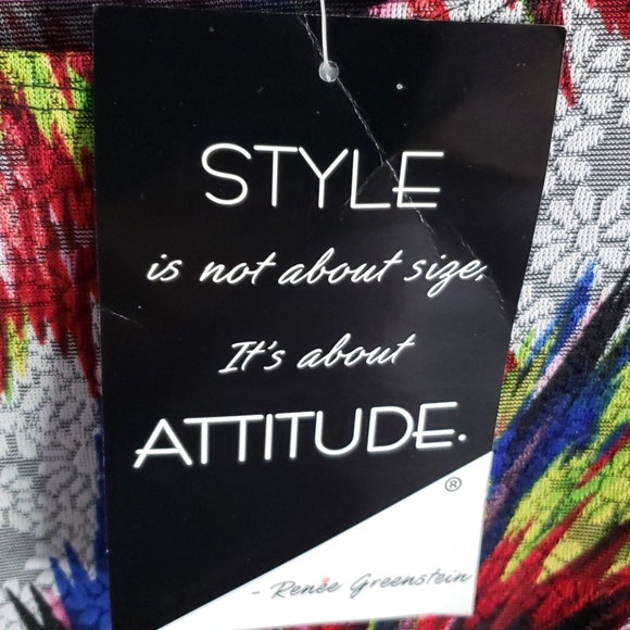 Blouse - Picture 8 of 9